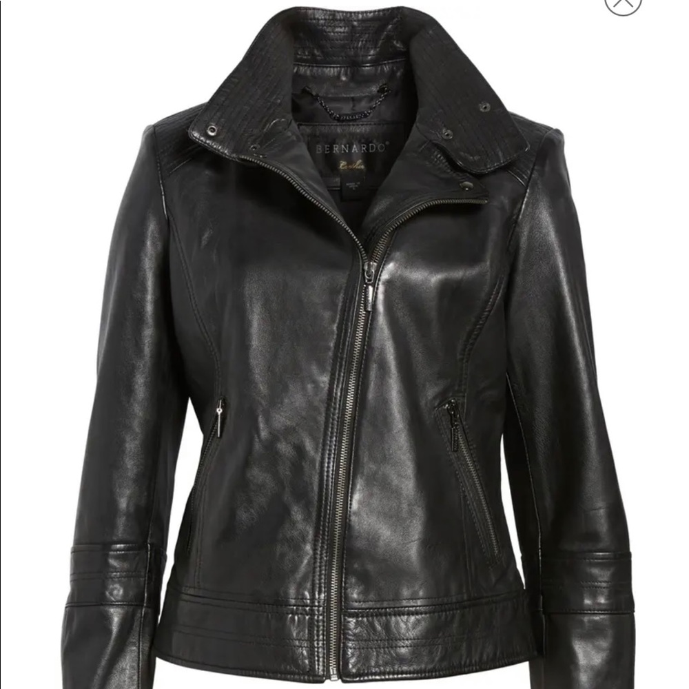 Leather Moto Jacket
BERNARDO.